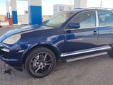 Porsche Cayenne 2007 года за 7 500 000 тг. в Астана – фото 2