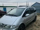 Volkswagen Sharan 1997 годаүшін1 500 000 тг. в Уральск