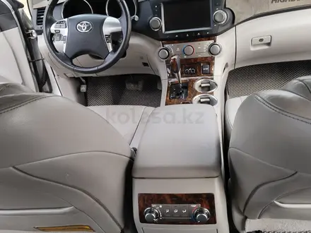 Toyota Highlander 2012 года за 11 500 000 тг. в Тараз – фото 14