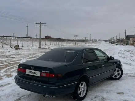 Toyota Camry 1998 года за 3 000 000 тг. в Жанаозен – фото 10