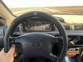 Toyota Camry 1998 года за 3 000 000 тг. в Жанаозен – фото 4