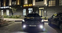 Infiniti FX35 2010 года за 11 000 000 тг. в Астана – фото 2