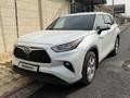 Toyota Highlander 2022 годаүшін25 000 000 тг. в Шымкент