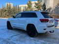 Jeep Grand Cherokee 2014 годаүшін13 500 000 тг. в Караганда – фото 2