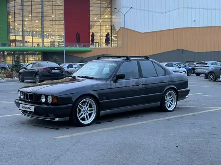 BMW 525 1992 года за 2 800 000 тг. в Алматы – фото 2