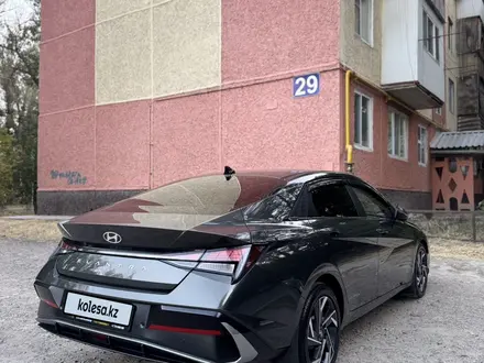 Hyundai Elantra 2024 года за 7 800 000 тг. в Тараз – фото 6