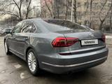 Volkswagen Passat 2017 года за 7 900 000 тг. в Алматы – фото 5