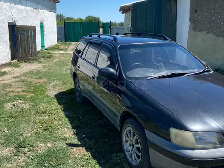 Toyota Caldina 1995 года за 2 500 000 тг. в Зайсан – фото 2