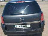 Opel Astra 2011 года за 4 600 000 тг. в Караганда – фото 3