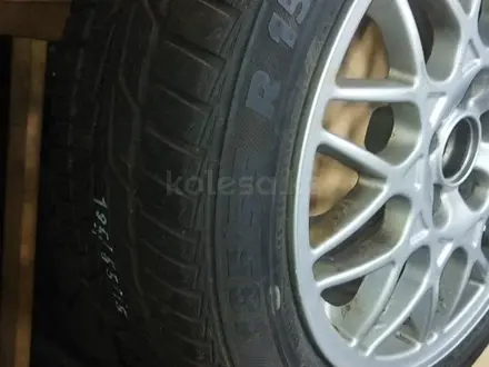 Титановые диски Volkswagen Golf R15 5*100 с резиной за 150 000 тг. в Алматы – фото 2