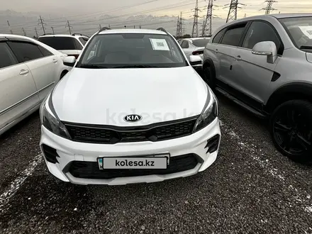 Kia Rio 2021 года за 7 900 000 тг. в Алматы