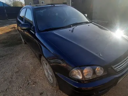 Toyota Avensis 1998 года за 1 600 000 тг. в Кокшетау – фото 2