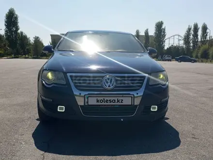 Volkswagen Passat 2006 года за 2 500 000 тг. в Шымкент – фото 3