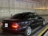 Mercedes-Benz C 32 AMG 2001 года за 6 700 000 тг. в Алматы – фото 2