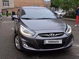 Hyundai Accent 2013 года за 4 700 000 тг. в Усть-Каменогорск – фото 2