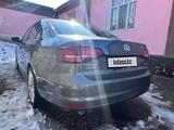 Volkswagen Jetta 2017 года за 7 200 000 тг. в Шымкент – фото 5