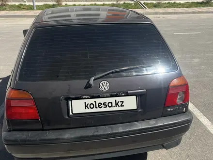 Volkswagen Golf 1992 года за 850 000 тг. в Шымкент – фото 4