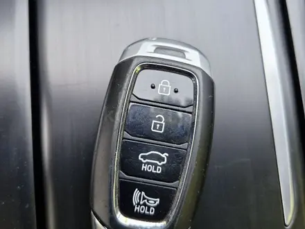 Hyundai Grandeur 2017 года за 11 750 000 тг. в Алматы – фото 69