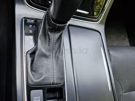 Hyundai Grandeur 2017 года за 11 750 000 тг. в Алматы – фото 72