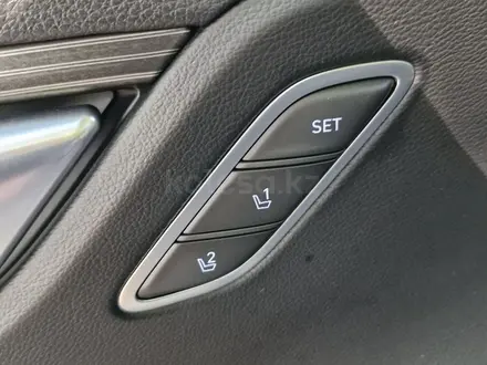 Hyundai Grandeur 2017 года за 11 750 000 тг. в Алматы – фото 75
