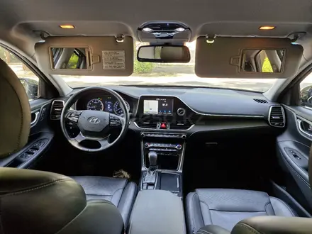 Hyundai Grandeur 2017 года за 11 750 000 тг. в Алматы – фото 83