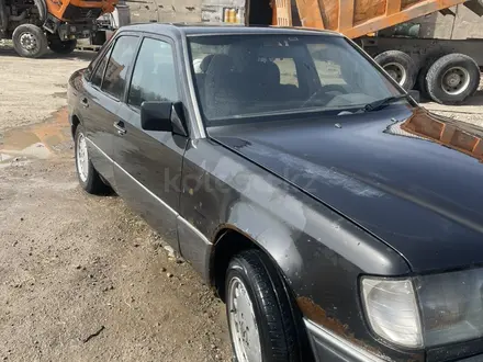 Mercedes-Benz E 230 1989 года за 850 000 тг. в Алматы
