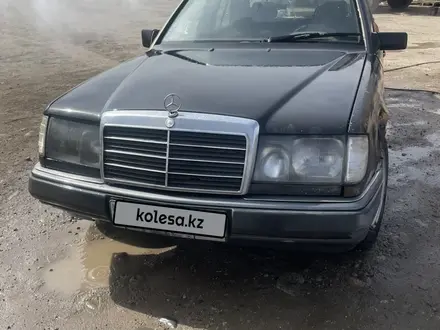 Mercedes-Benz E 230 1989 года за 850 000 тг. в Алматы – фото 5