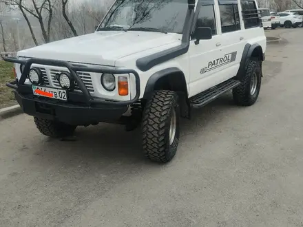 Nissan Patrol 1993 года за 6 500 000 тг. в Алматы – фото 2