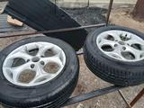 Диск 16 + шины за 100 000 тг. в Алматы