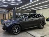 BMW X5 2022 года за 43 000 000 тг. в Алматы – фото 2