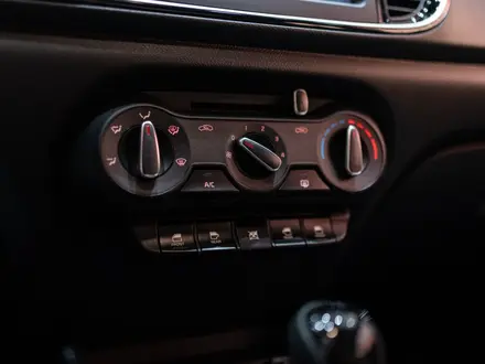 Kia Soluto Prestige 2026 года за 7 490 000 тг. в Алматы – фото 12