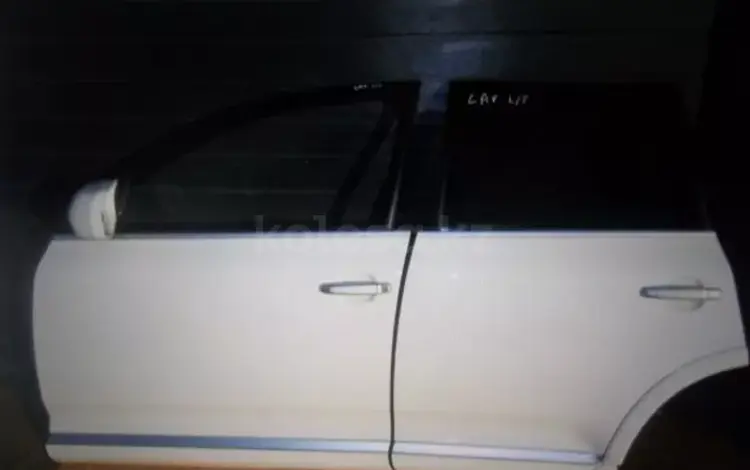 Porsche Cayenne передняя дверь за 90 000 тг. в Алматы