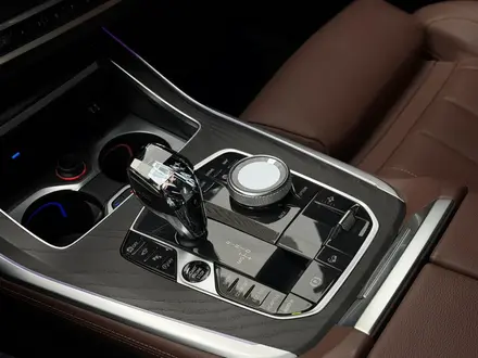 BMW X7 2021 года за 43 500 000 тг. в Астана – фото 19