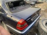 Mercedes-Benz C 220 1995 года за 380 000 тг. в Алматы