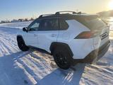 Toyota RAV4 2022 годаүшін20 500 000 тг. в Актобе – фото 3