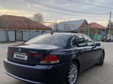 BMW 745 2002 года за 4 100 000 тг. в Алматы – фото 4