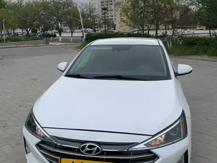 Hyundai Elantra 2019 года за 7 800 000 тг. в Актау – фото 5