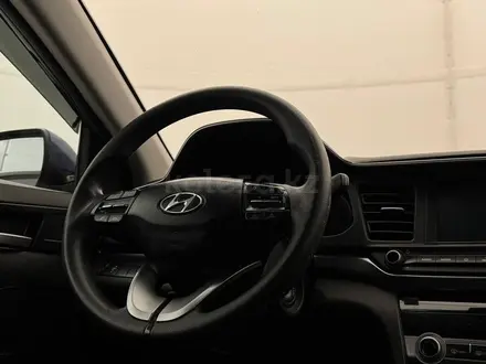 Hyundai Elantra 2019 года за 5 890 000 тг. в Актобе – фото 17