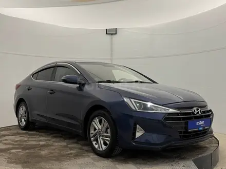Hyundai Elantra 2019 года за 5 890 000 тг. в Актобе – фото 3