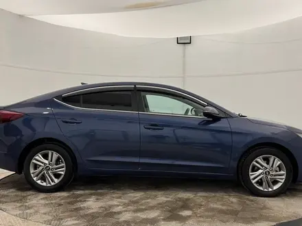 Hyundai Elantra 2019 года за 5 890 000 тг. в Актобе – фото 4