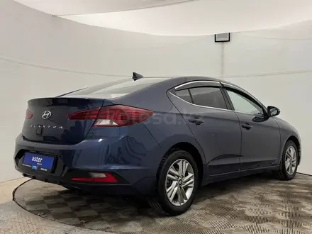 Hyundai Elantra 2019 года за 5 890 000 тг. в Актобе – фото 5