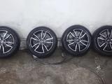 Toyota Camry 55 Эксклюзив диск 215 55 17 размер за 1 000 тг. в Алматы