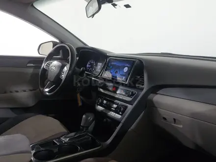 Hyundai Sonata 2018 года за 5 730 000 тг. в Шымкент – фото 15