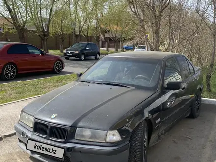 BMW 320 1991 годаүшін800 000 тг. в Астана