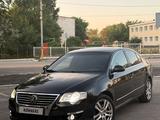 Volkswagen Passat 2010 года за 4 300 000 тг. в Костанай – фото 5