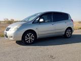 Toyota Corolla Verso 2002 года за 3 700 000 тг. в Курчатов – фото 2