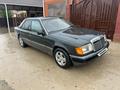 Mercedes-Benz E 230 1991 годаfor650 000 тг. в Кызылорда