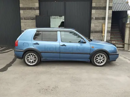 Volkswagen Golf 1993 года за 1 700 000 тг. в Алматы – фото 9