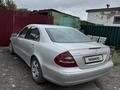 Mercedes-Benz E 240 2003 года за 3 450 000 тг. в Караганда – фото 2