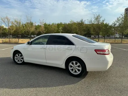 Toyota Camry 2011 года за 5 290 000 тг. в Атырау – фото 4